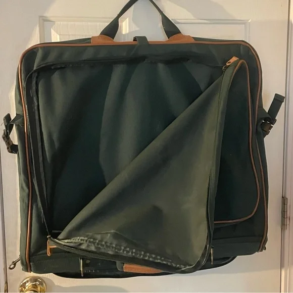 Vintage Eddie Bauer Green Garment Bag with Brown Trim - Picture 6 of 15